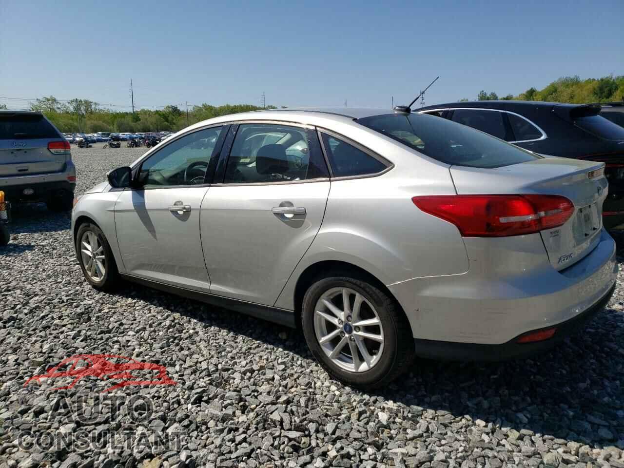 FORD FOCUS 2016 - 1FADP3F2XGL375416