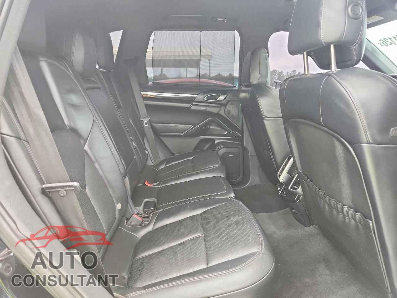 PORSCHE CAYENNE 2013 - WP1AF2A25DLA22397