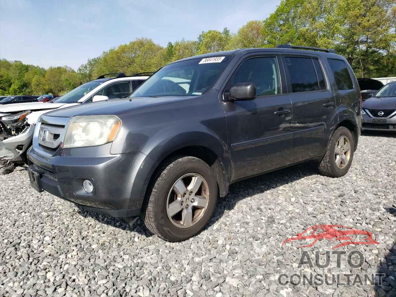 HONDA PILOT 2011 - 5FNYF4H49BB045927