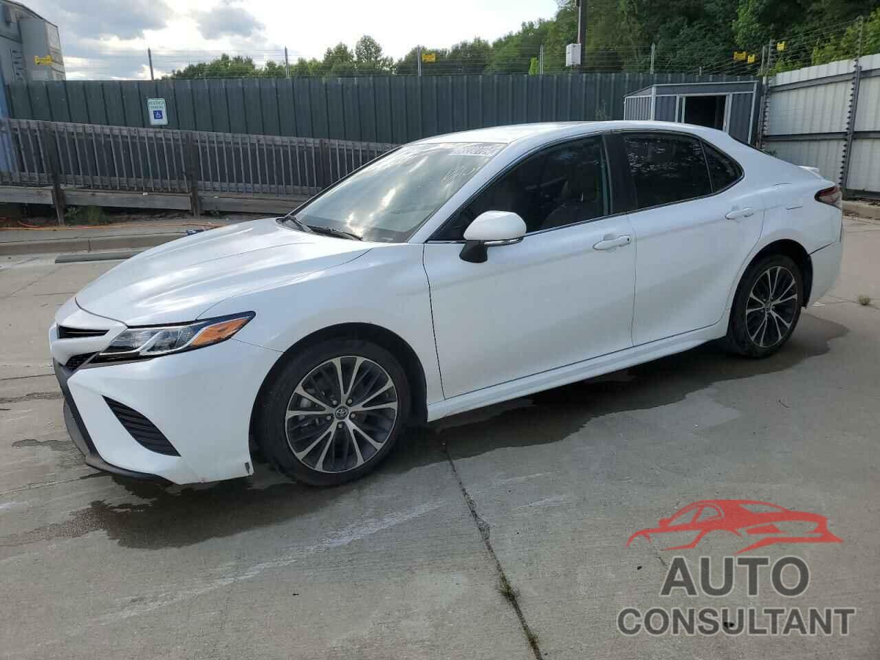 TOYOTA CAMRY 2019 - 4T1B11HKXKU728773