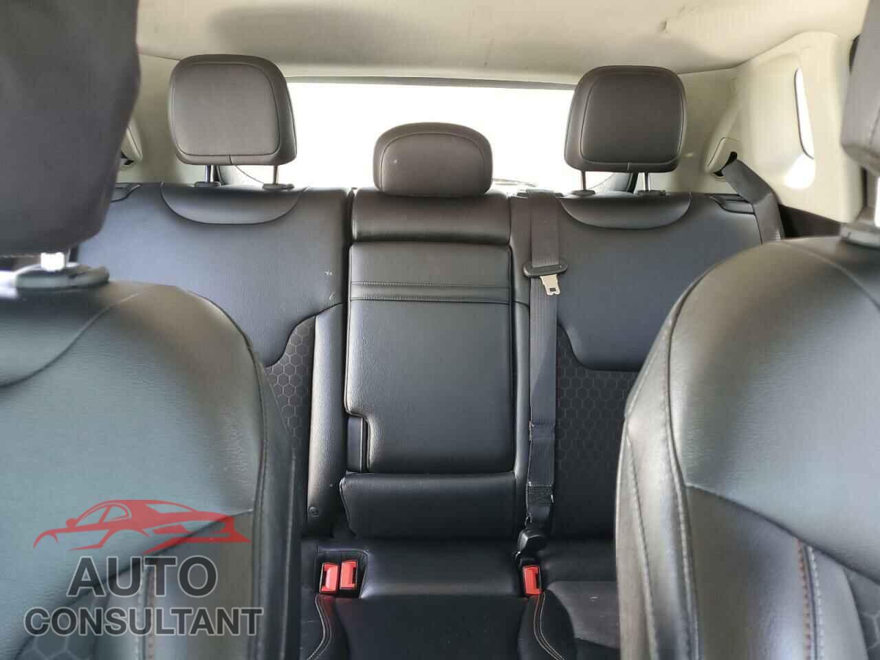 JEEP COMPASS 2018 - 3C4NJDBB6JT307167
