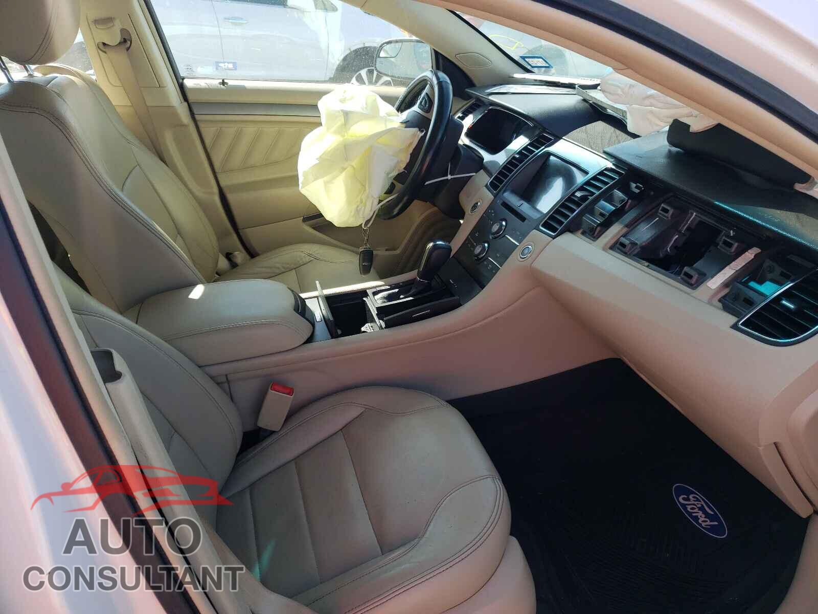 FORD TAURUS 2016 - 1FAHP2E88GG115669