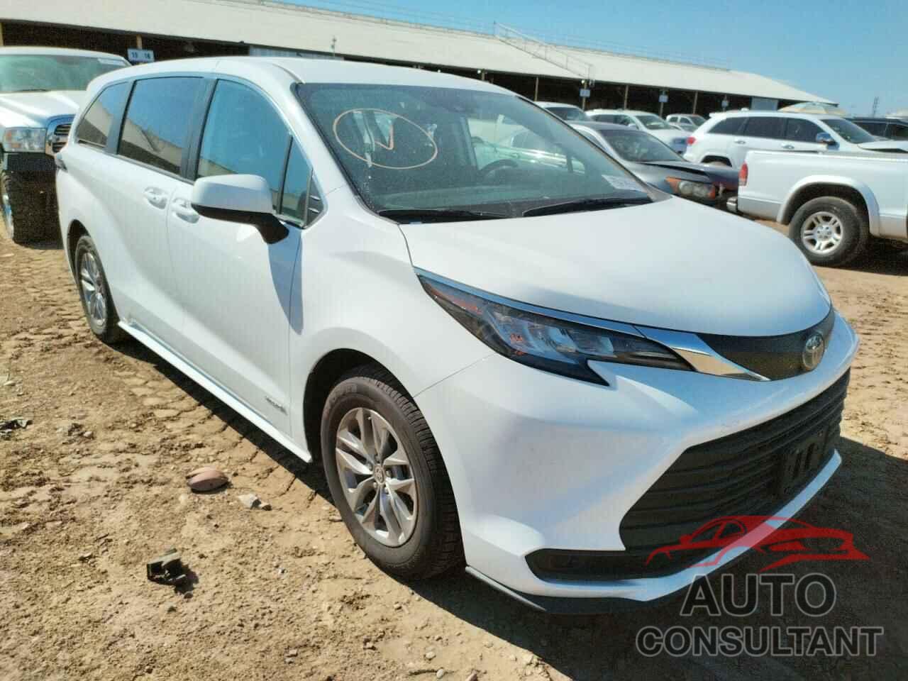 TOYOTA SIENNA 2021 - 5TDKRKEC3MS019397