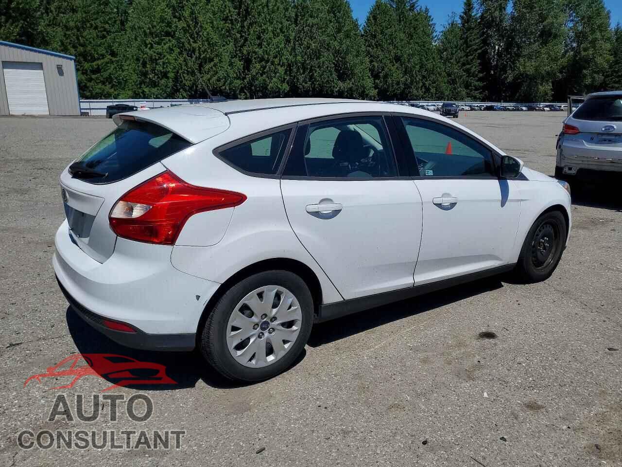 FORD FOCUS 2012 - 1FAHP3K22CL206802