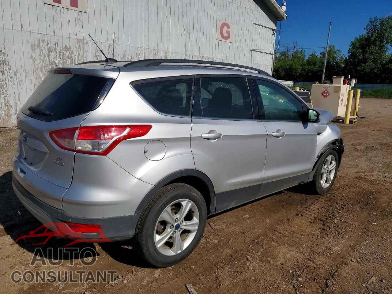FORD ESCAPE 2015 - 1FMCU9G95FUC08415