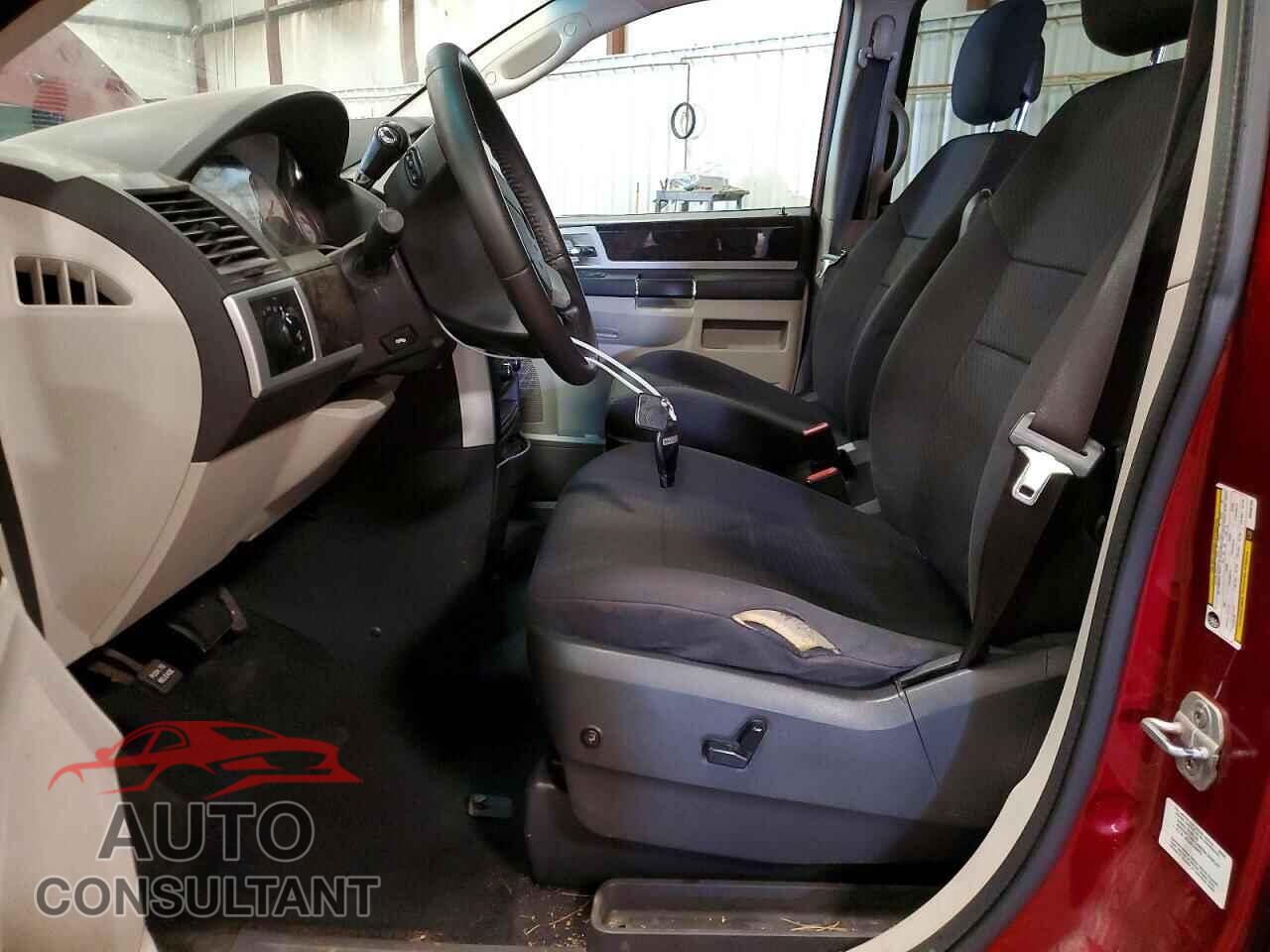 DODGE CARAVAN 2010 - 2D4RN5D18AR369109