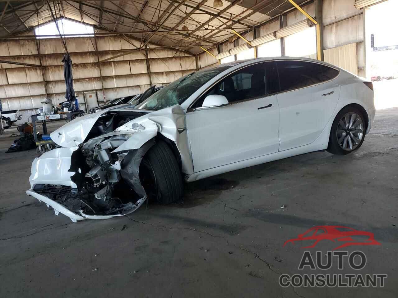 TESLA MODEL 3 2018 - 5YJ3E1EA2JF015771