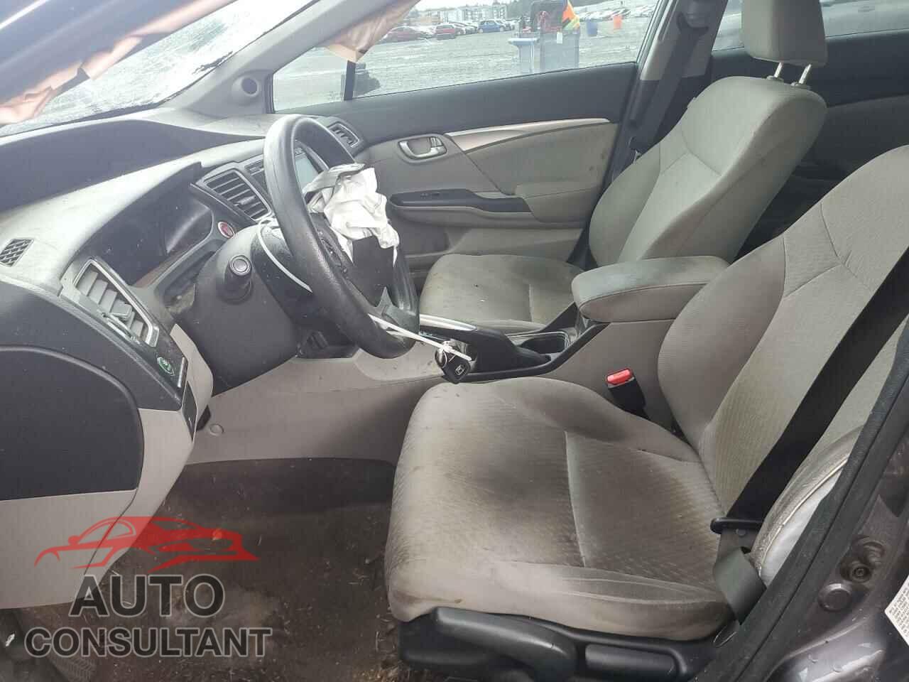 HONDA CIVIC 2015 - 19XFB2F8XFE014596