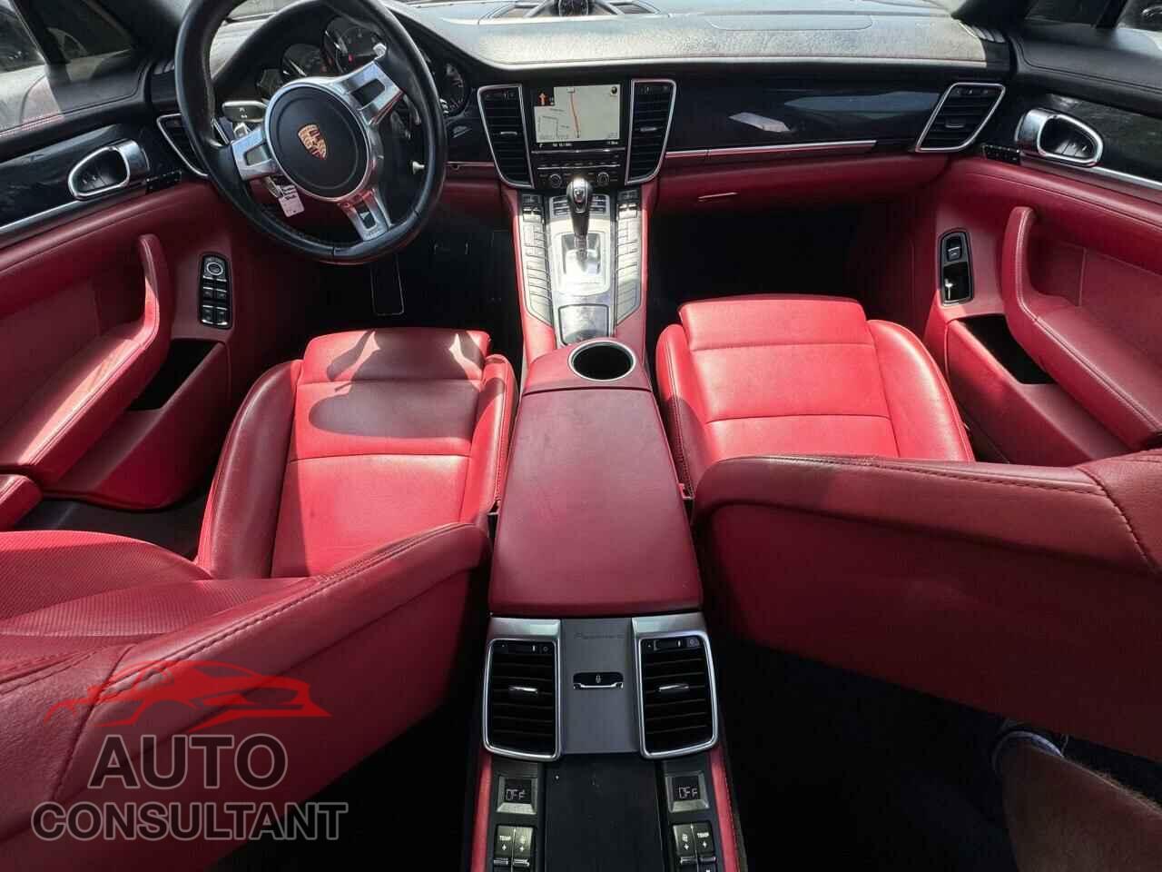 PORSCHE PANAMERA 2016 - WP0AA2A71GL000493