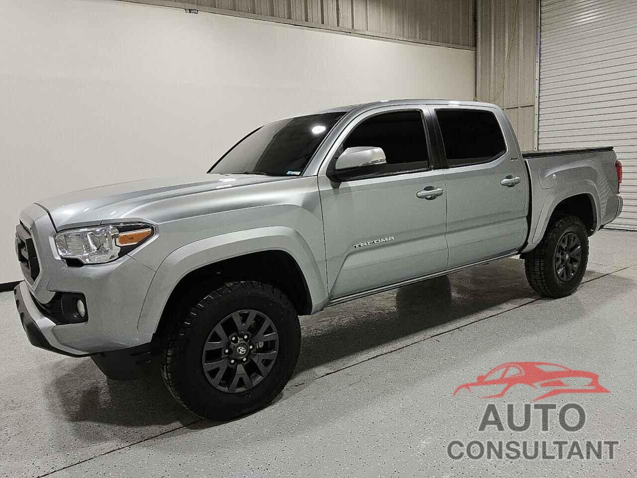 TOYOTA TACOMA 2022 - 3TMAZ5CN8NM183375