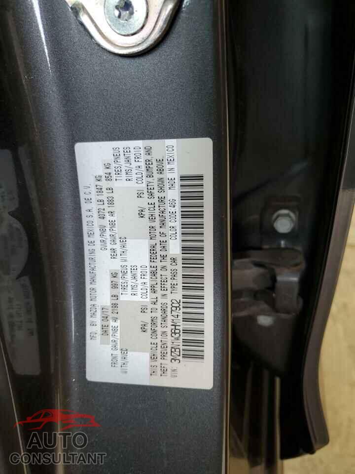 MAZDA 3 2017 - 3MZBN1W36HM147902