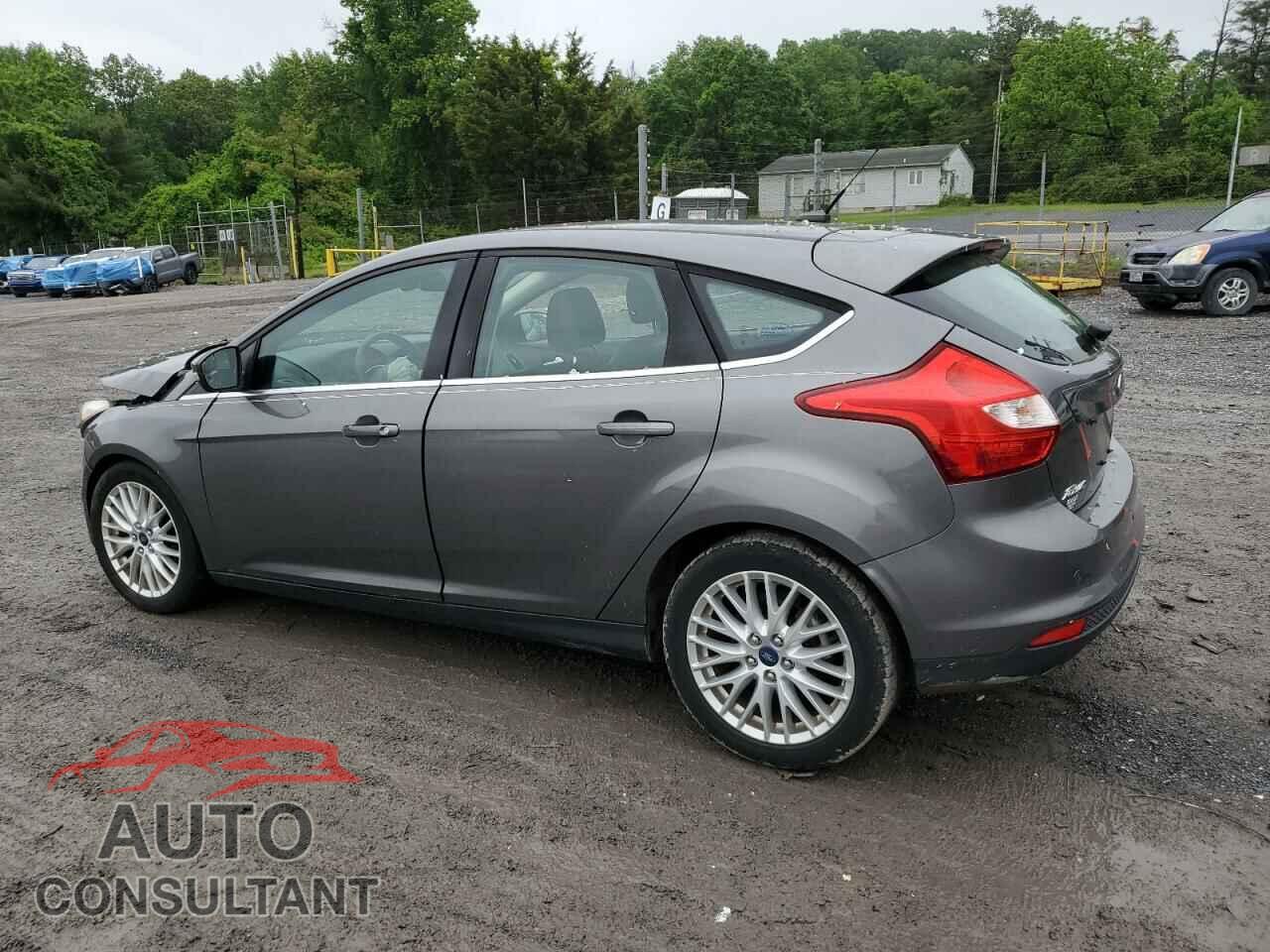 FORD FOCUS 2012 - 1FAHP3M26CL360085