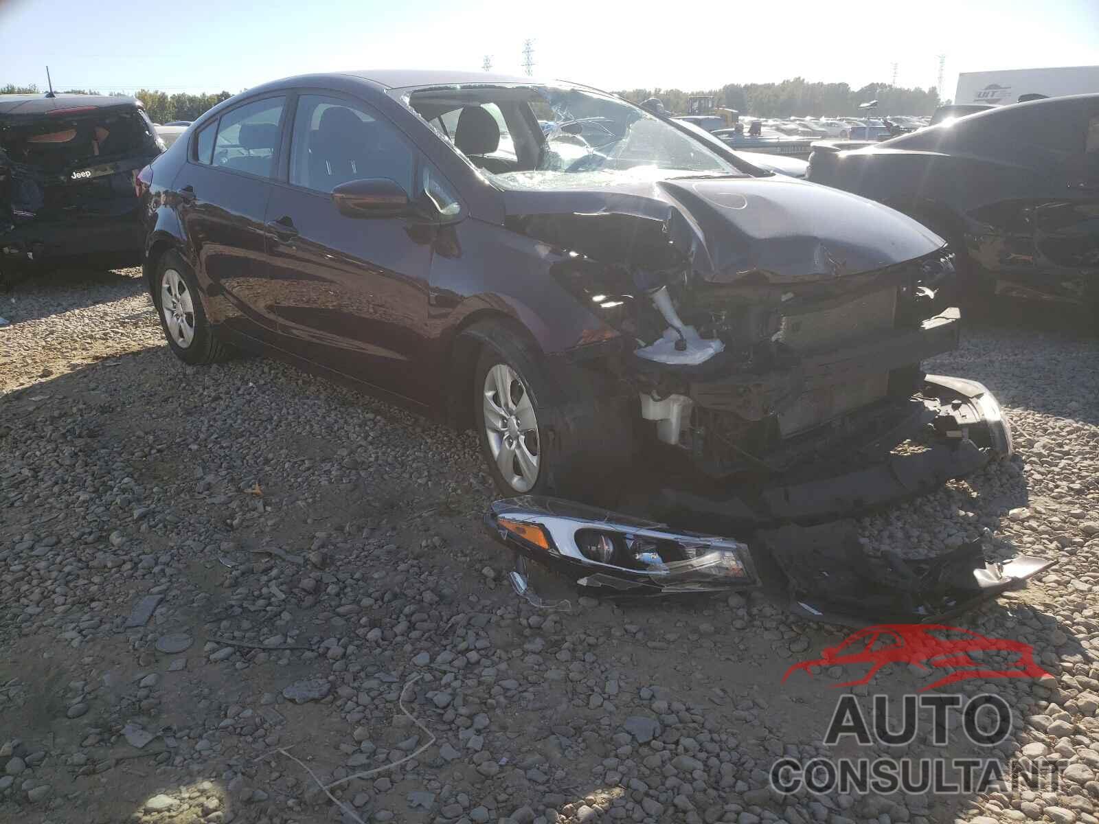 KIA FORTE 2018 - 3KPFK4A76JE266106