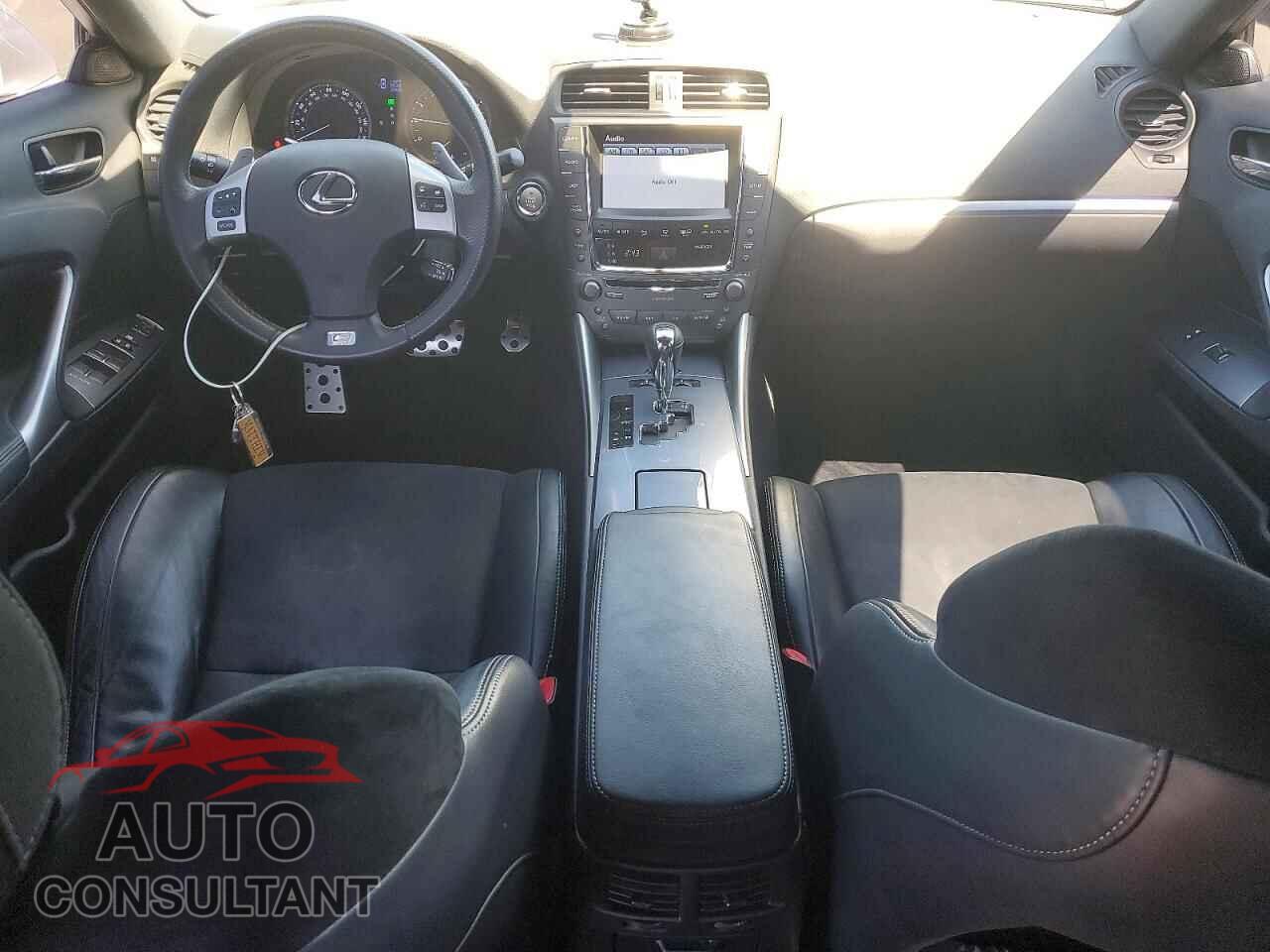 LEXUS IS 2012 - JTHBE5C28C5029398