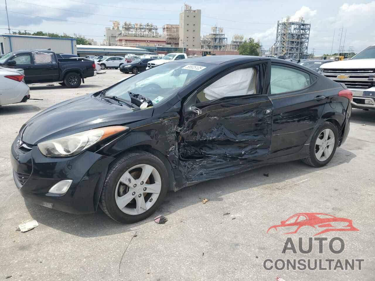 HYUNDAI ELANTRA 2013 - KMHDH4AE0DU683176
