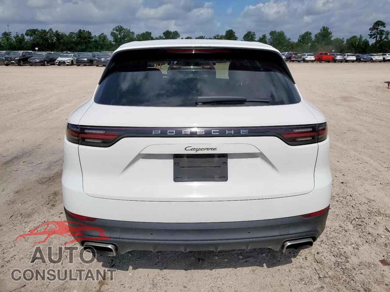 PORSCHE CAYENNE 2019 - WP1AA2AY4KDA02877