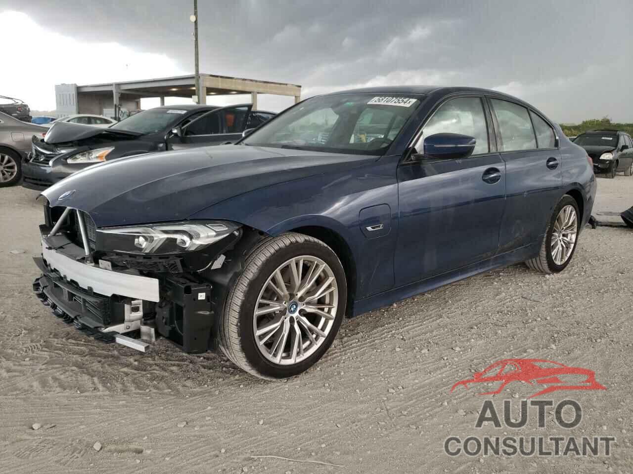 BMW 3 SERIES 2023 - 3MW39FF06P8C84356