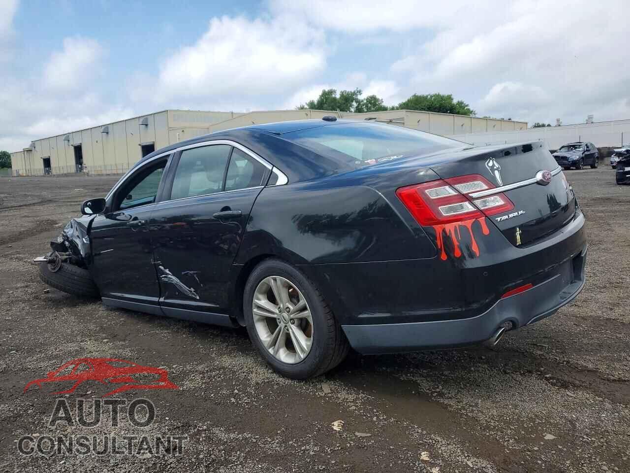 FORD TAURUS 2015 - 1FAHP2E87FG173982