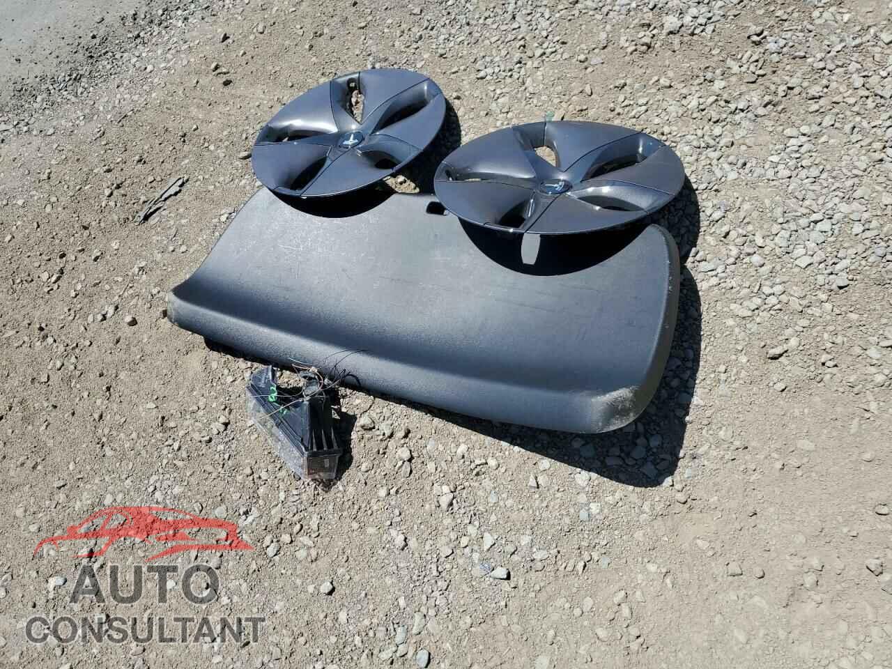 TESLA MODEL 3 2021 - 5YJ3E1EB2MF015072