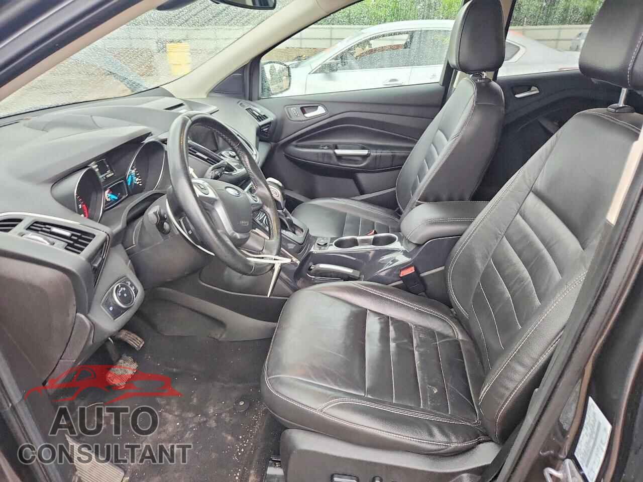 FORD ESCAPE 2015 - 1FMCU9J98FUB69795