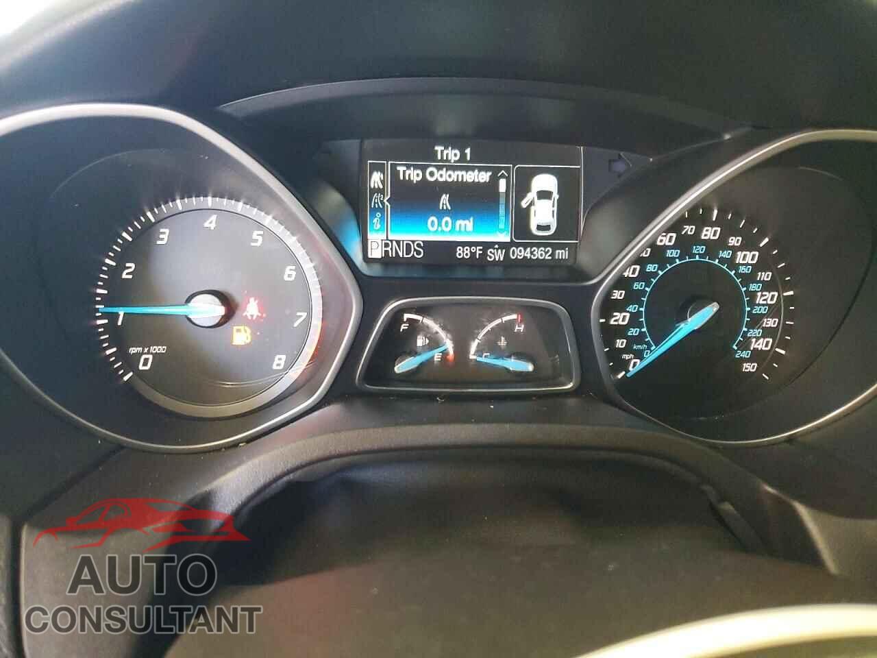 FORD FOCUS 2012 - 1FAHP3H29CL105179