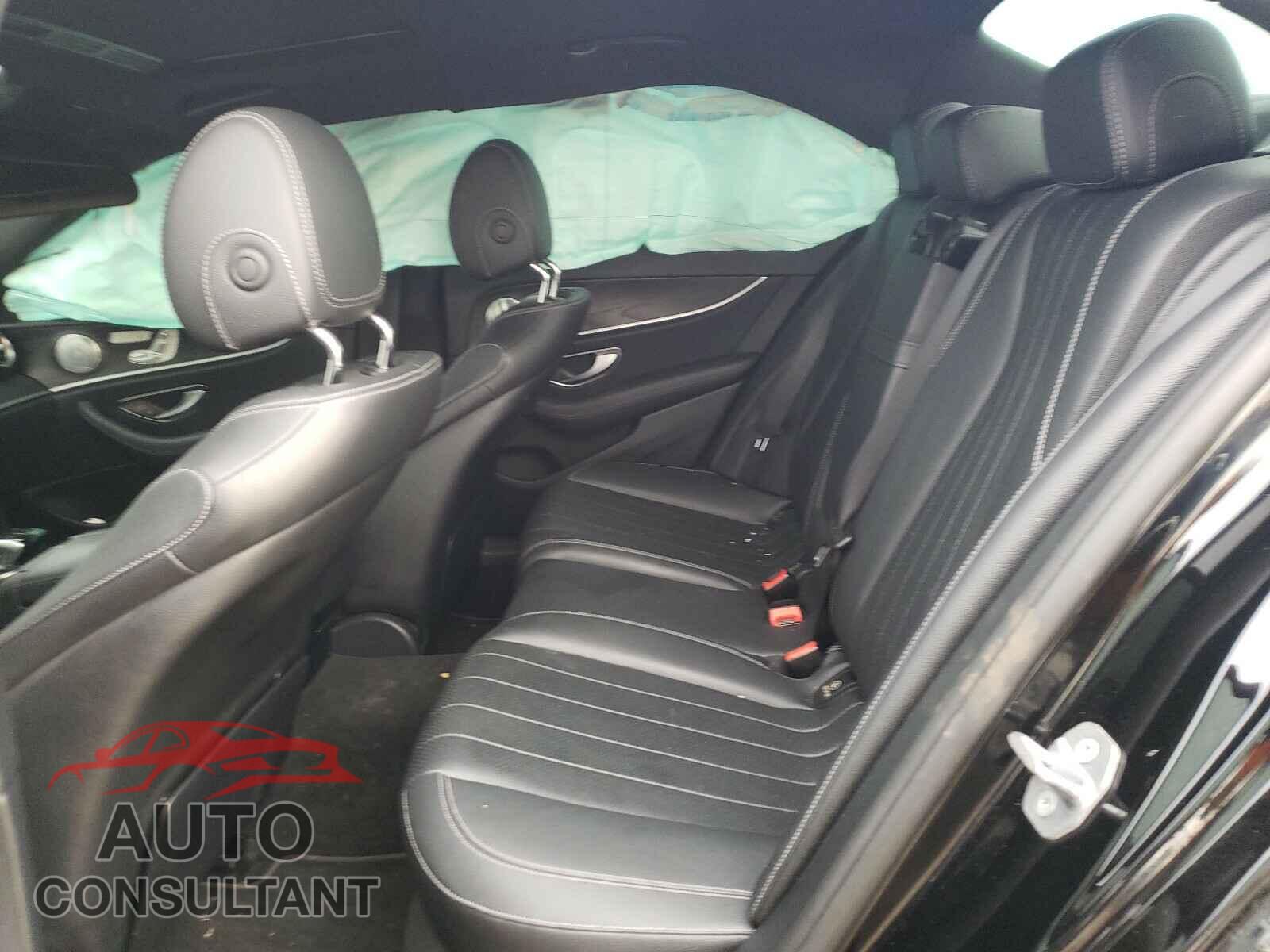MERCEDES-BENZ E CLASS 2017 - WDDZF4KB7HA239701