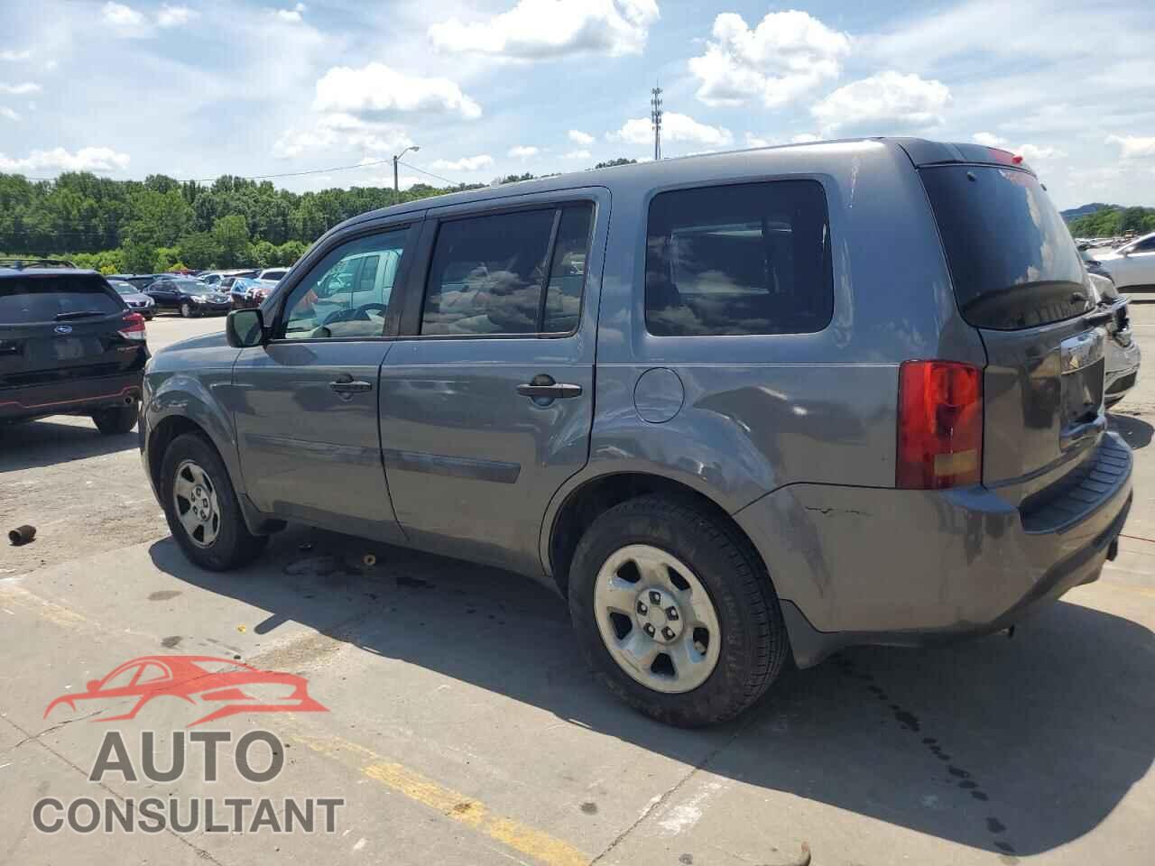 HONDA PILOT 2013 - 5FNYF3H22DB001795
