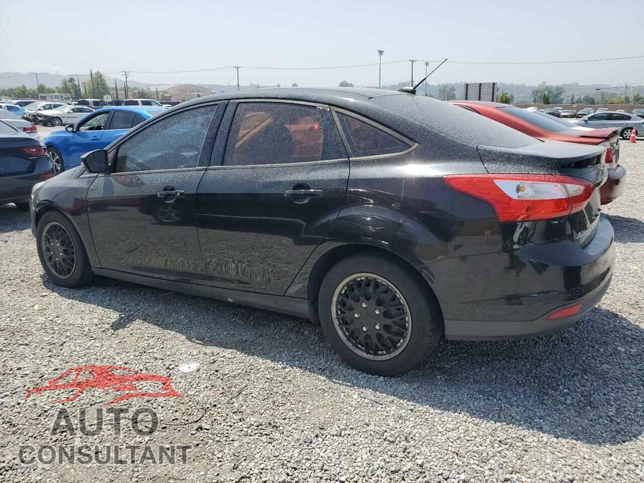 FORD FOCUS 2012 - 1FAHP3F22CL372232