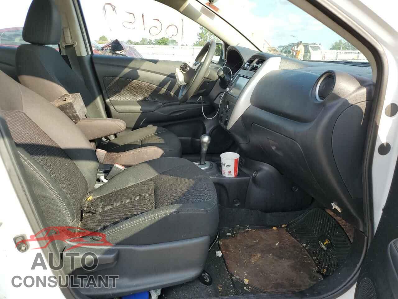 NISSAN VERSA 2019 - 3N1CN7AP3KL841807