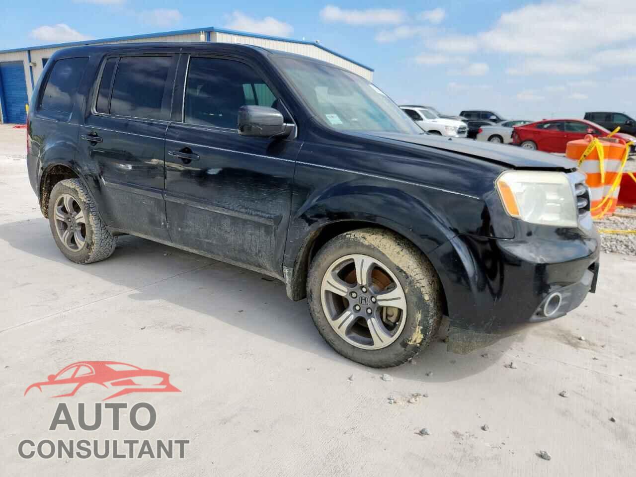 HONDA PILOT 2015 - 5FNYF3H3XFB024415