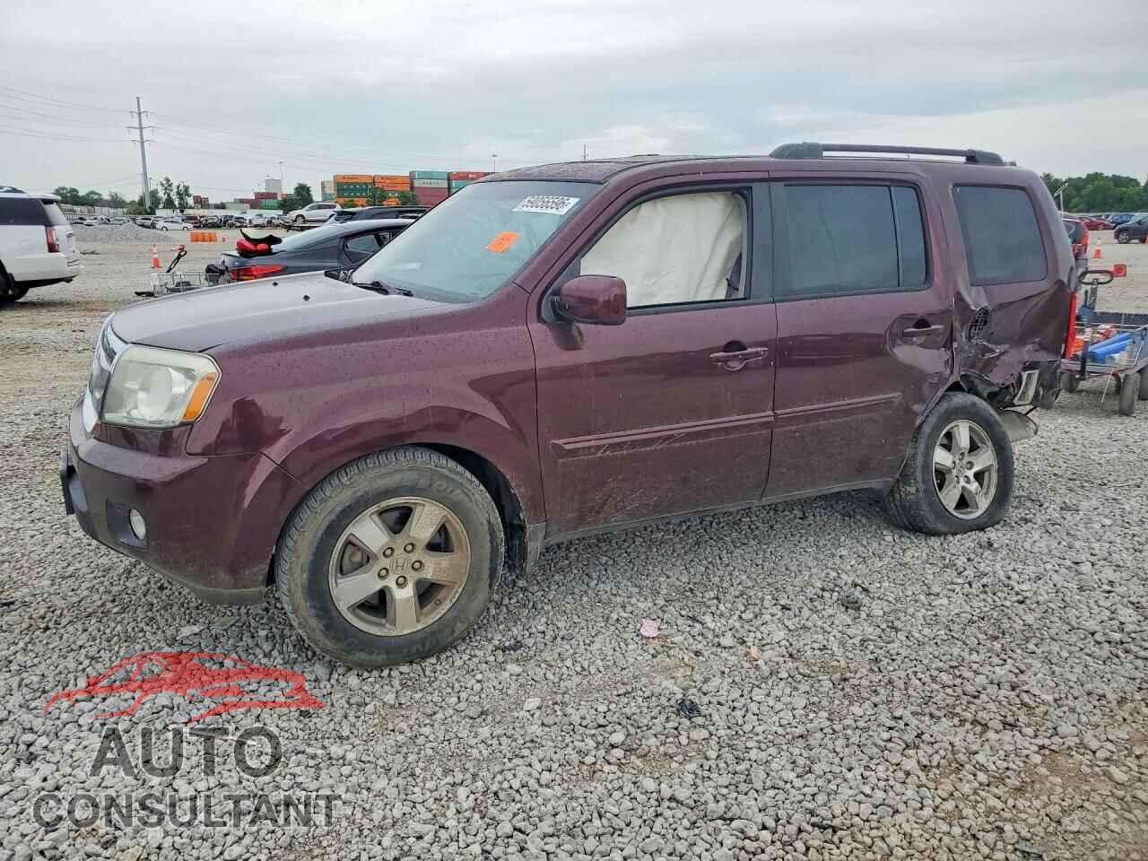 HONDA PILOT 2011 - 5FNYF4H48BB007377