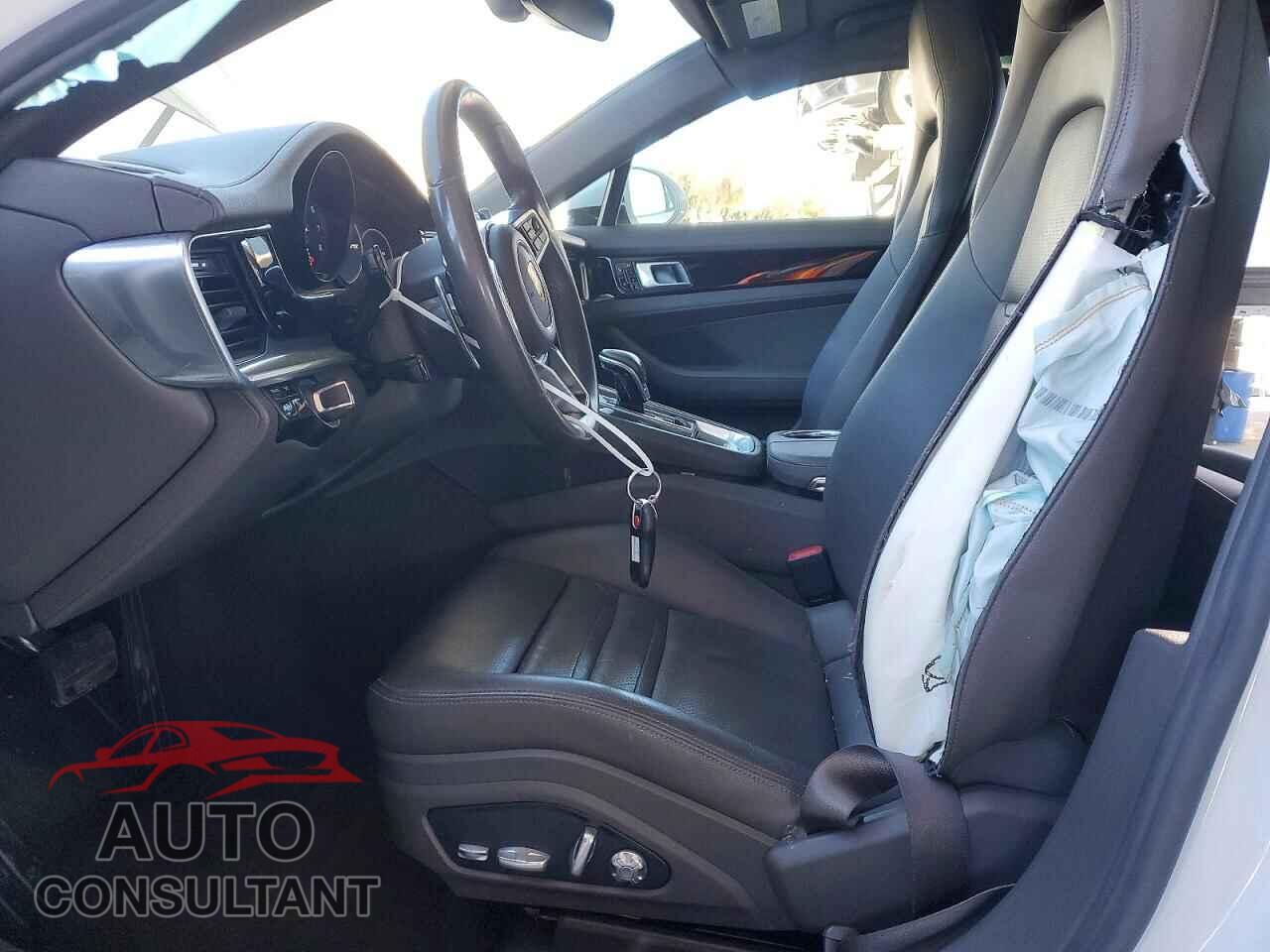 PORSCHE PANAMERA 2018 - WP0AA2A73JL112963