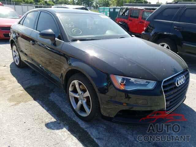 AUDI A3 2015 - WAUACGFF5F1083926