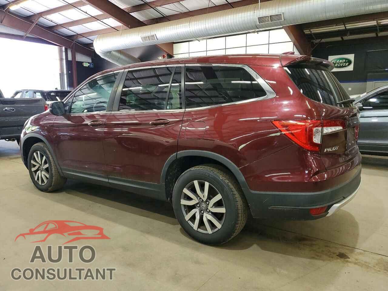 HONDA PILOT 2020 - 5FNYF6H33LB038461