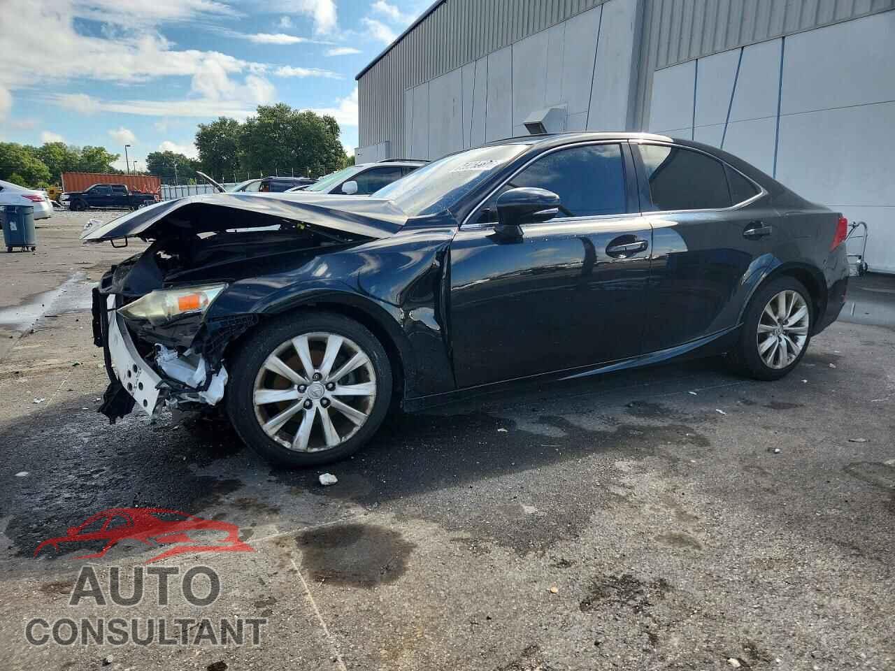 LEXUS IS 2014 - JTHBF1D29E5018708