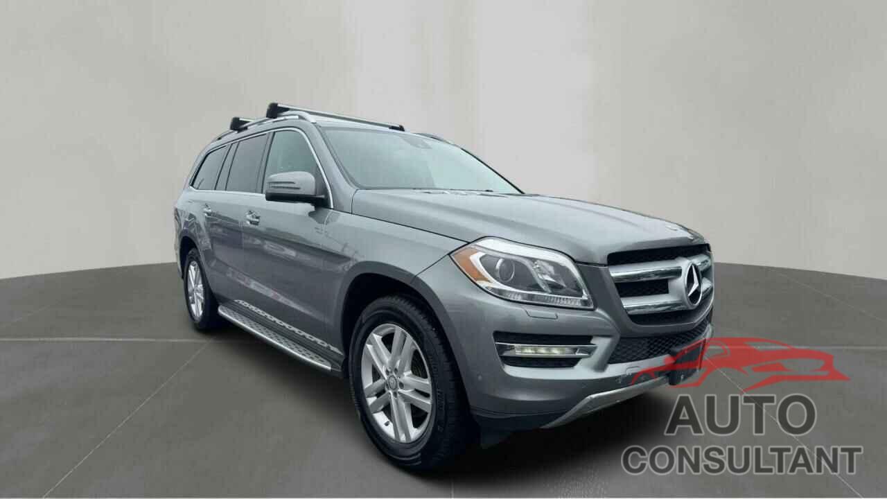 MERCEDES-BENZ GL-CLASS 2015 - 4JGDF6EE3FA479102