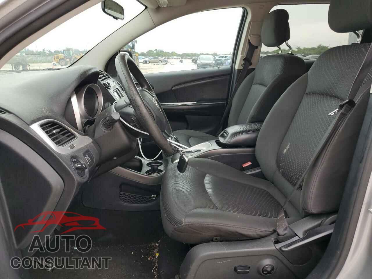 DODGE JOURNEY 2017 - 3C4PDCBG7HT576097