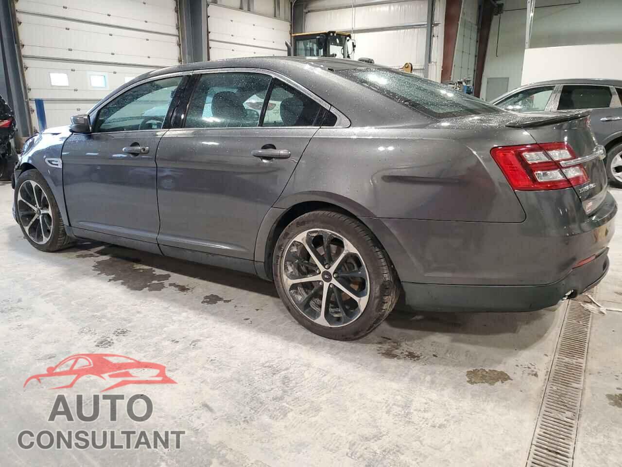 FORD TAURUS 2015 - 1FAHP2E81FG148673