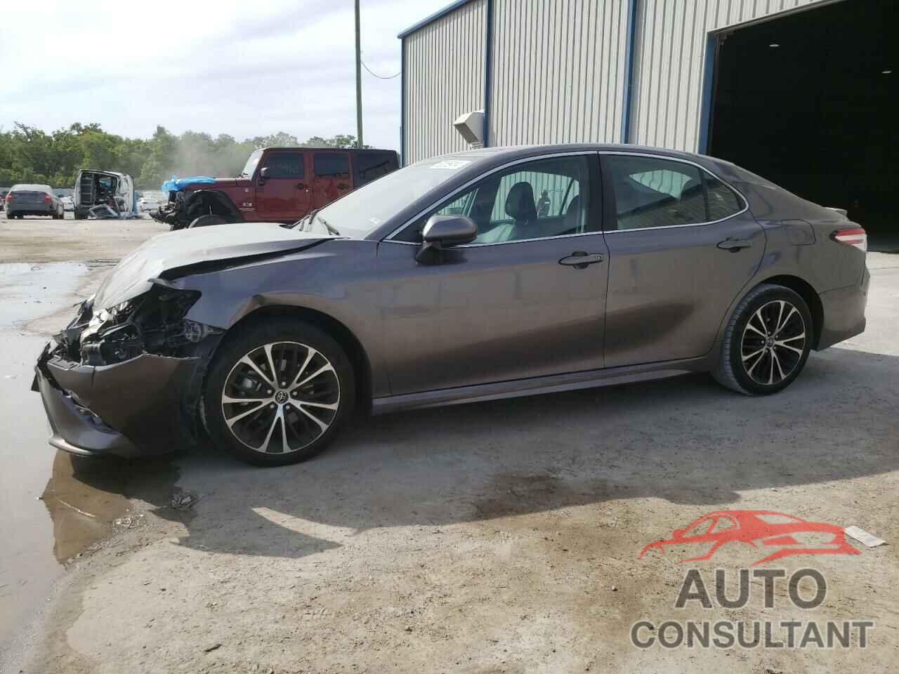 TOYOTA CAMRY 2020 - 4T1G11AK5LU951062
