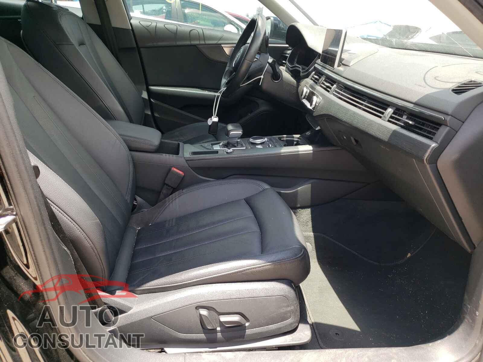 AUDI A4 2017 - WAUKMAF45HN054970