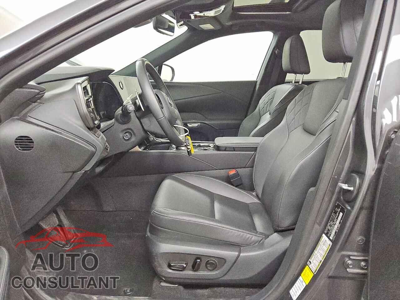 LEXUS UNKNOWN 2024 - 2T2BBMCA7RC045448