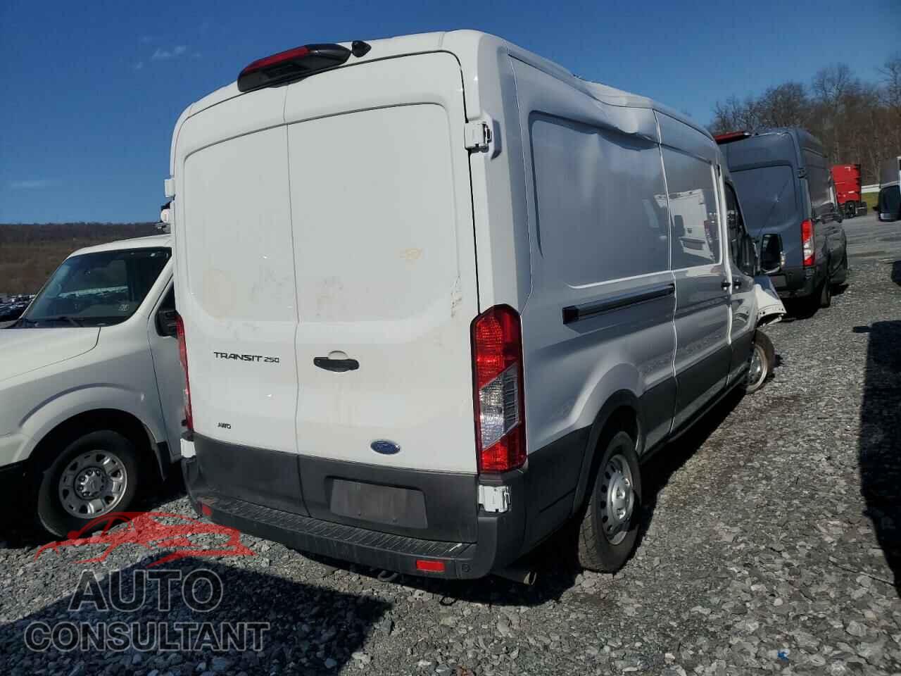 FORD TRANSIT 2023 - 1FTBR2C80PKB31083