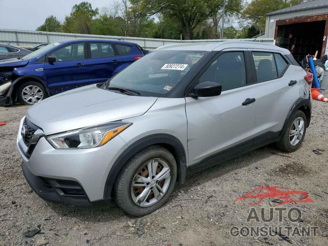 NISSAN KICKS 2018 - 3N1CP5CU1JL519618