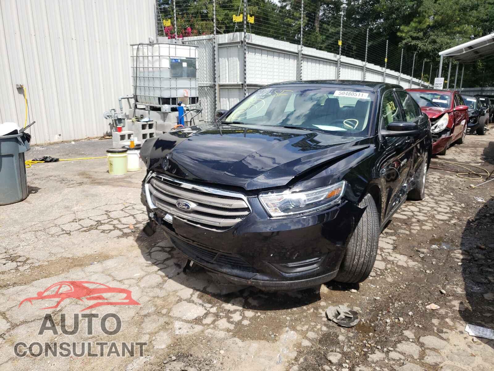 FORD TAURUS 2019 - 1FAHP2E84KG100210