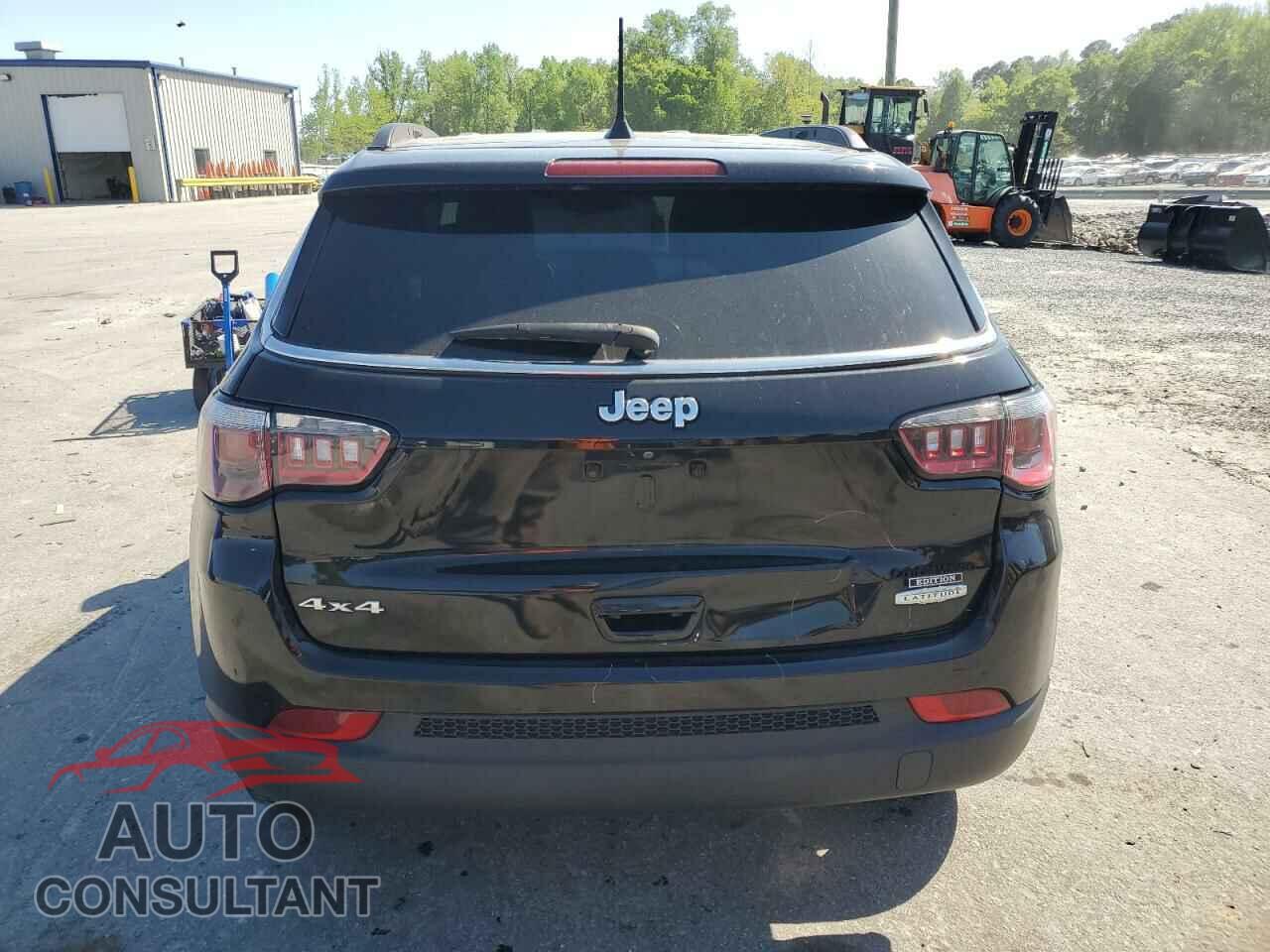 JEEP COMPASS 2018 - 3C4NJDBB8JT417492