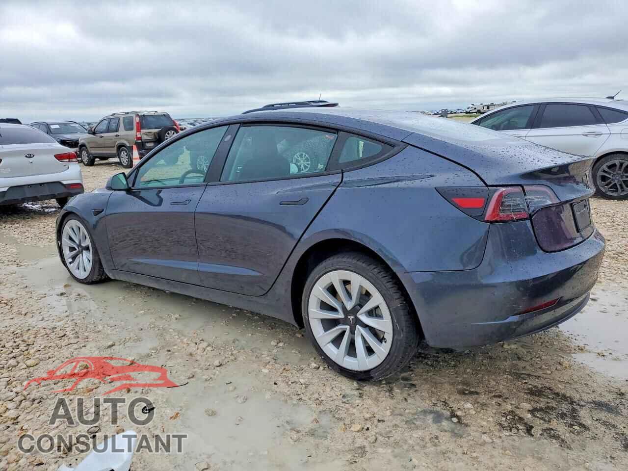 TESLA MODEL 3 2021 - 5YJ3E1EA6MF083625