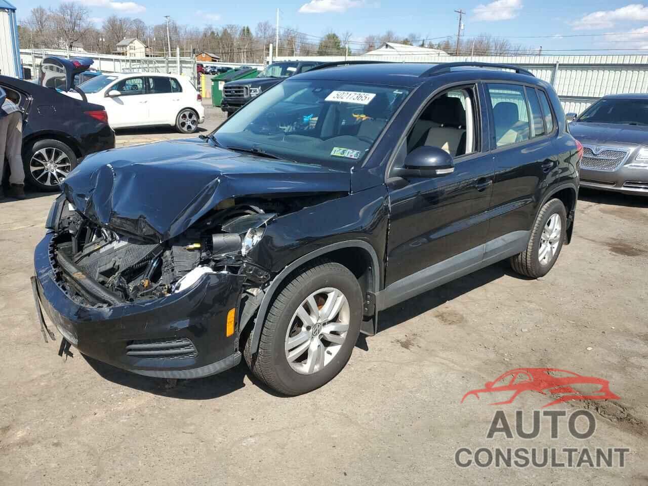 VOLKSWAGEN TIGUAN 2017 - WVGAV7AX4HK023402