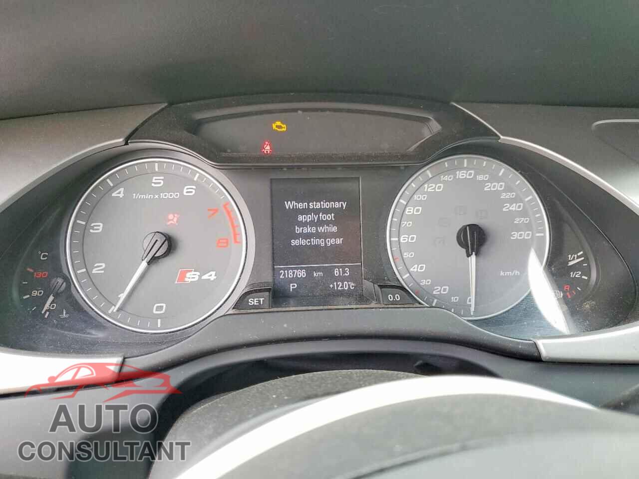 AUDI S4/RS4 2012 - WAUBGCFL3CA117235