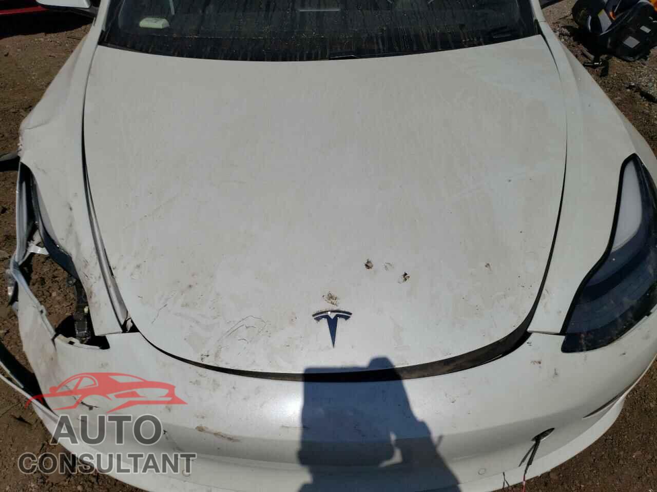 TESLA MODEL 3 2021 - 5YJ3E1EB2MF043969