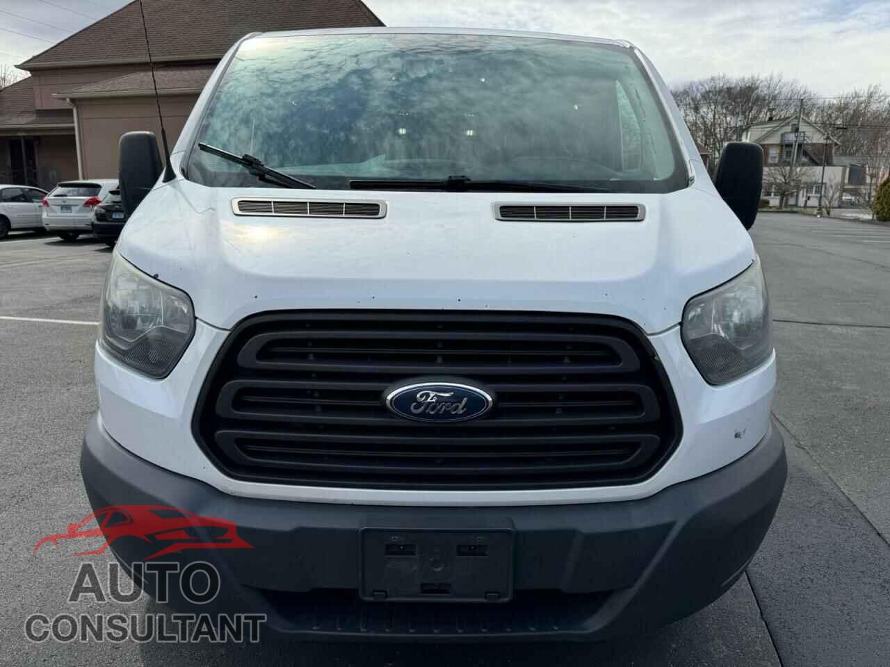FORD TRANSIT 2015 - 1FTNE2YM1FKA42474